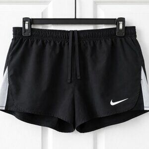 Nike | Dri Fit Black & White Lined Shorts | M